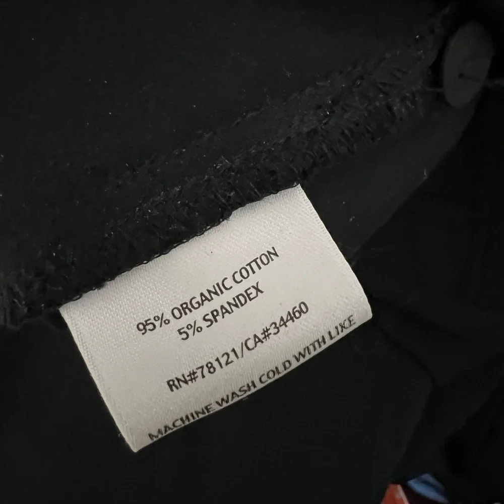 Eileen Fisher measurements laying